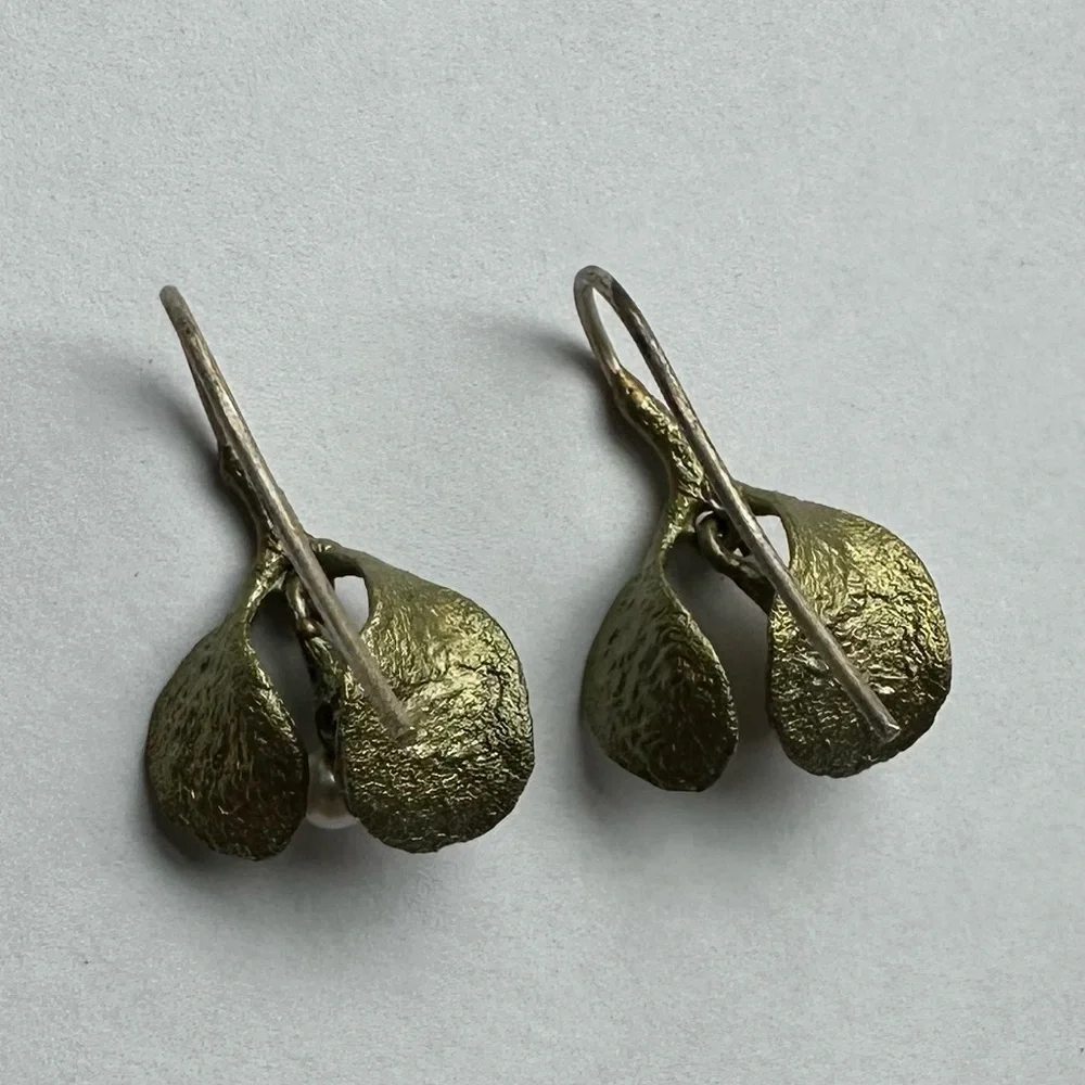 Michael Michaud Mistletoe Earrings Wire - Picture 4 of 4